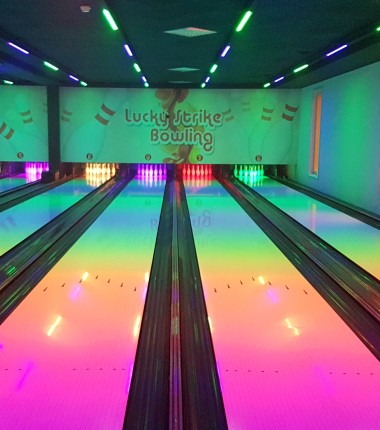 Lucky Strike Bowling(3).jpg