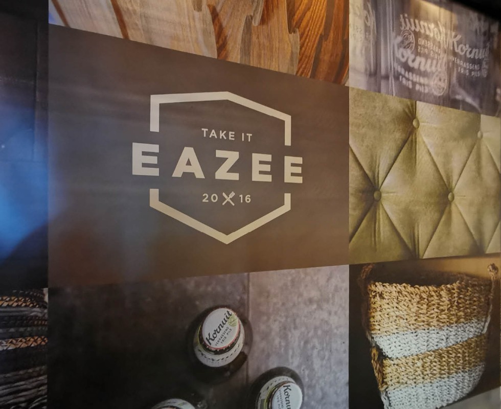 EAZEE(10).jpg