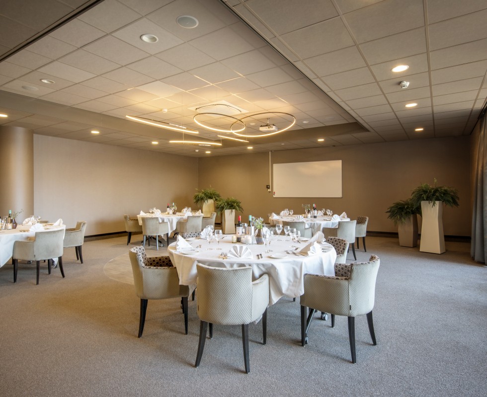 Golfzang-vergaderzaal-Het-Koraal(01).jpg