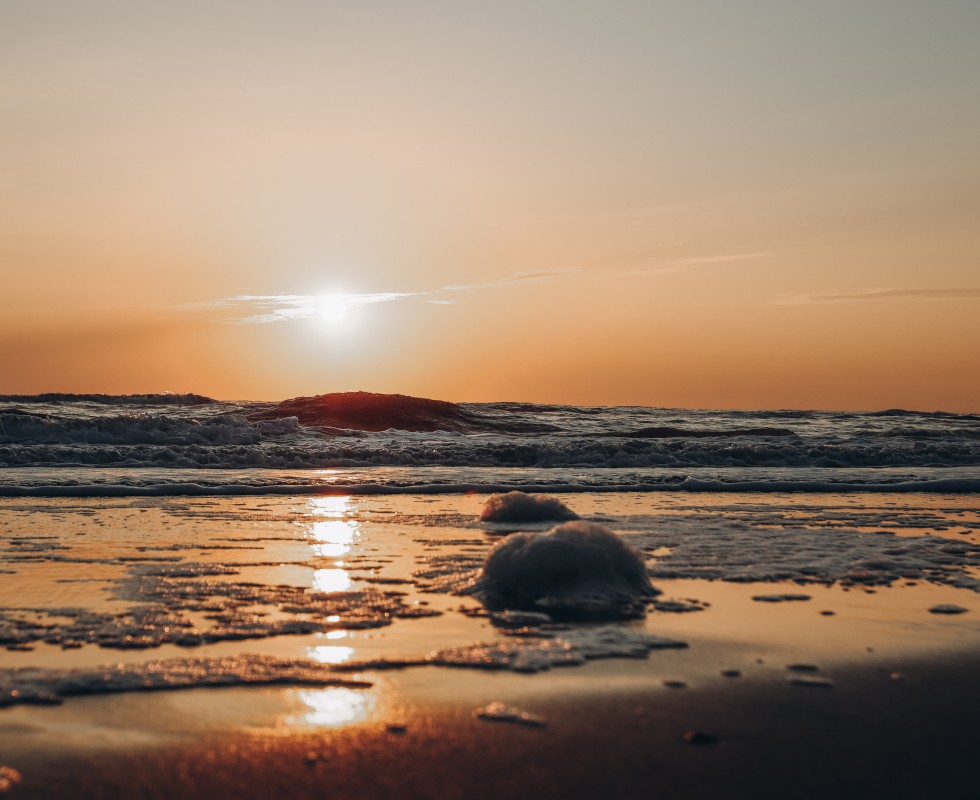 Zonsondergang_zee.jpg